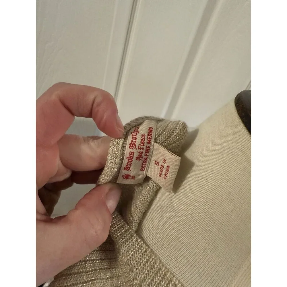 Brooks Brothers Red Fleece Wool Thin Sweater Sparkly Gold Small - Picture 4 of 6